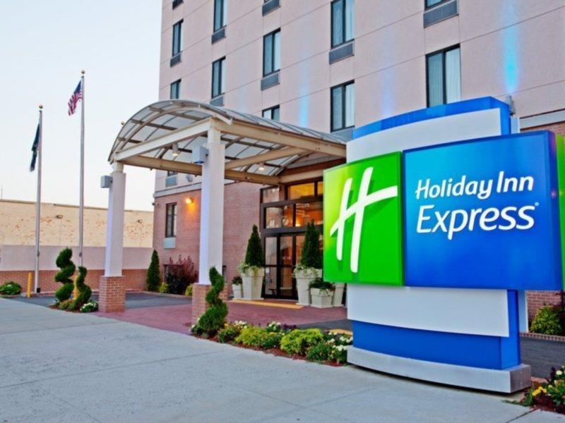 Holiday Inn Express Brooklyn, An Ihg Hotel New York Buitenkant foto